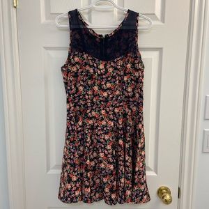Size Large Forever 21 Dress